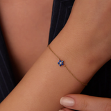 Bratara din aur cu safir si diamant model floare