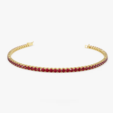 Bratara tennis din aur cu rubin natural.