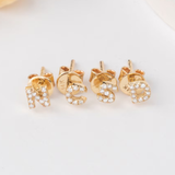 Cercei din aur cu litera si diamante de 0.05 ct