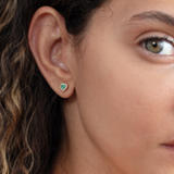 Cercei din aur in forma de inima cu smarald natural si diamante