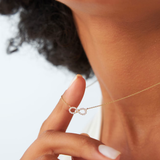 Colier din aur si simbol INFINIT cu diamante