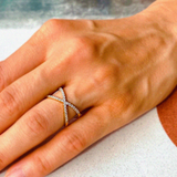 Inel din aur cu diamante de 0.60 ct model CRISS CROSS