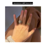 Inel din aur cu litera si diamante de 0.08-0.10 ct