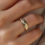 Inel din aur cu diamante de 0.11 ct model DOME RING