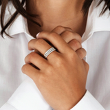 Inel din aur cu diamante semi Eternity de 0.40 ct.