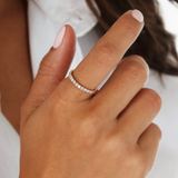 Inel din aur cu diamante semi Eternity de 0.40 ct.