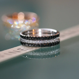 Inel din aur cu diamante negre Eternity de 0.85 ct