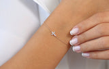 Bratara din aur cu simbol cruce si diamante de 0.21 ct