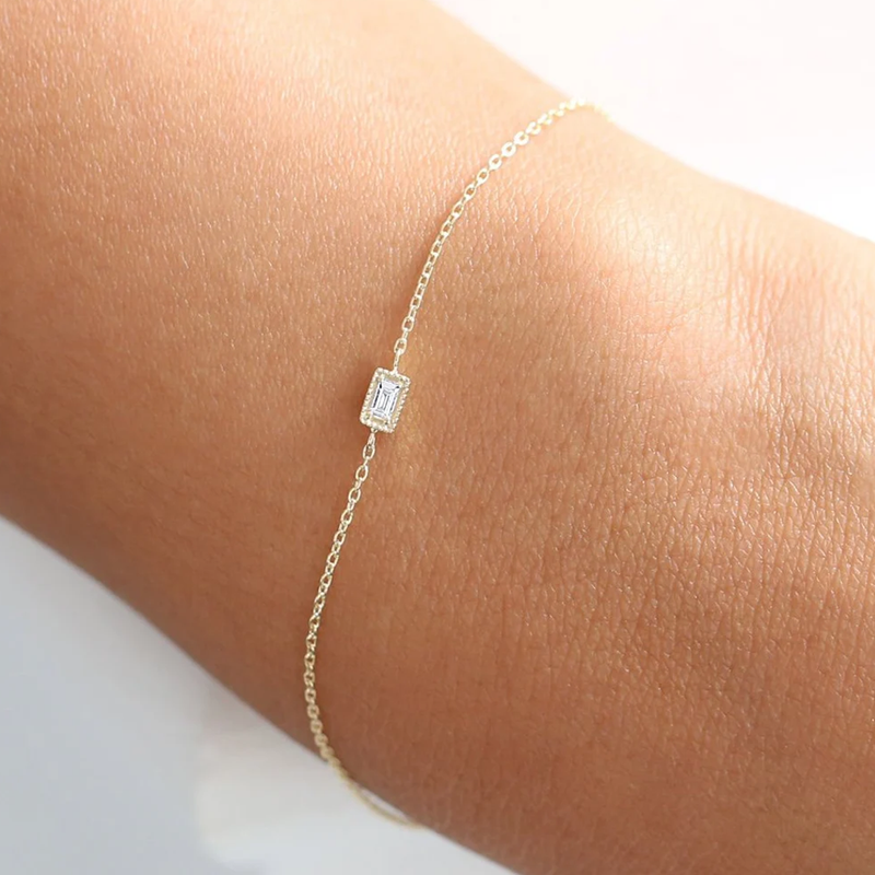 Bratara din aur cu diamant de 0.06 ct model BAGUETTE