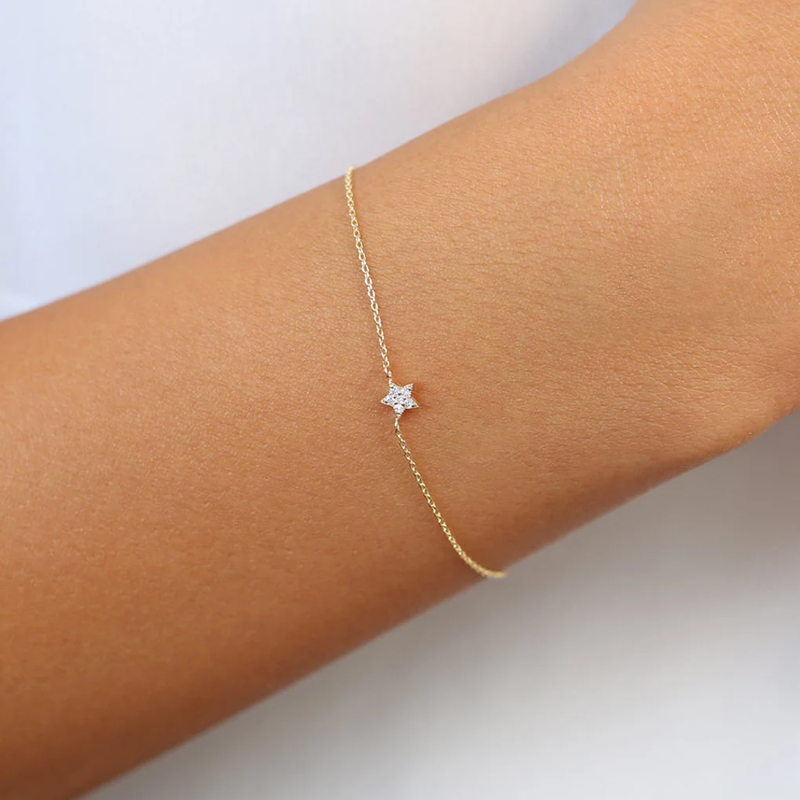 Bratara din aur cu diamante in forma de stea