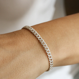 Bratara din aur cu lant cubanez si diamante naturale pavate