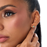 Cercei din aur cu smarald natural si diamante naturale emerald cut