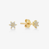 Cercei din aur in forma de floare cu diamante de 0.04 ct