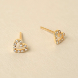 Cercei din aur in forma de inima deschisa cu diamante de 0.10 ct.