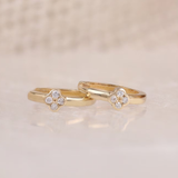 Cercei din aur rotunzi cu diamante de 0.02 ct