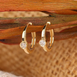 Cercei din aur rotunzi cu diamante de 0.07 ct