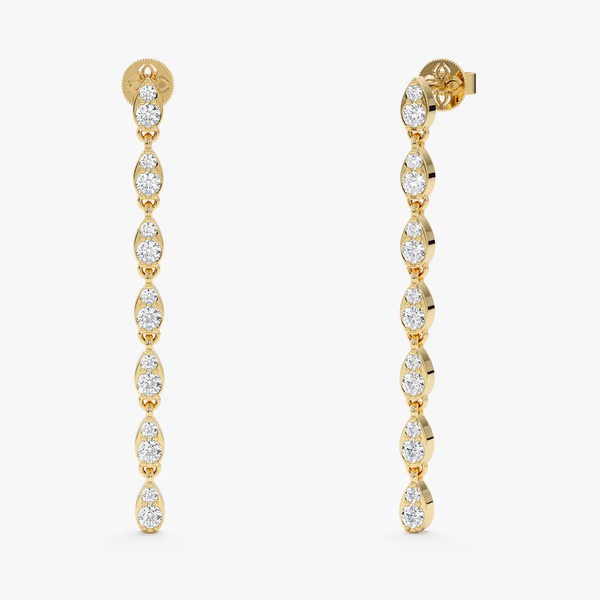 Cercei din aur lungi cu diamante de 0.87 ct