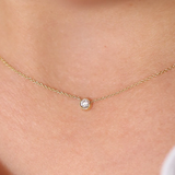 Colier din aur cu diamant solitaire rotund de 0.08 ct