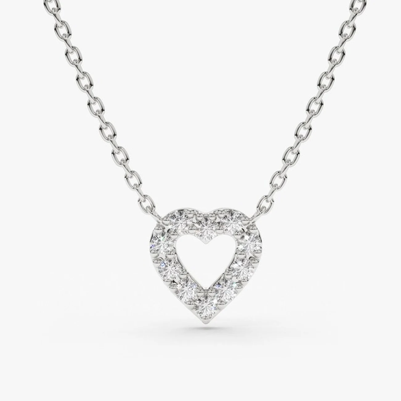 Colier din aur cu inima si diamante de 0.10 ct