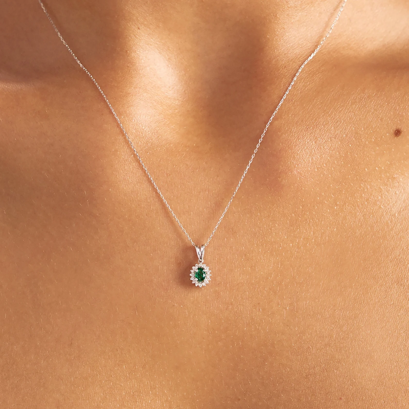Colier din aur cu smarald natural si diamante in forma de floare