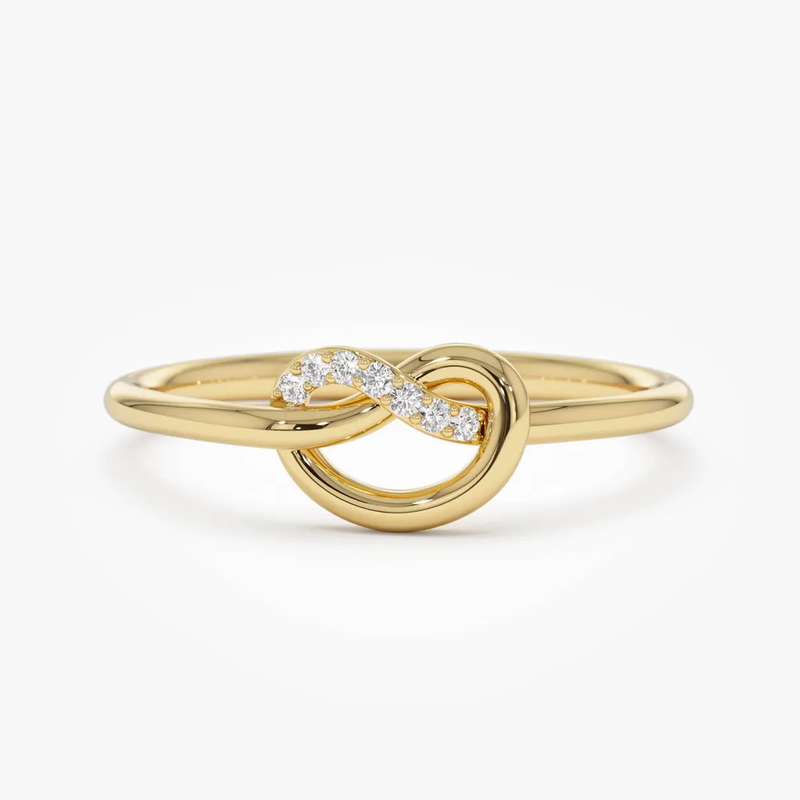 Inel din aur cu diamante model KNOT