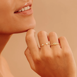 Inel din aur deschis cu doua diamante