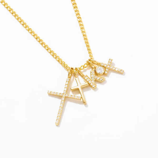 Pandantiv din aur in forma de cruce cu diamante de 0.06 ct
