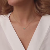 Colier din aur cu smarald natural si diamante in forma de floare