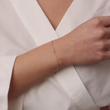 Bratara din aur cu diamant rotund solitaire de 0.05 ct